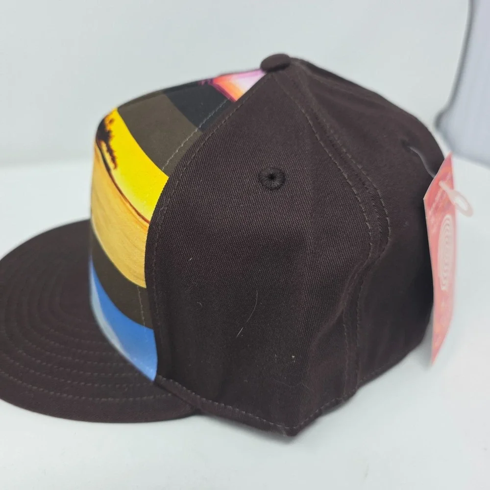 HYP Baseball Cap Mens L/XL Brown Beach Wave Graphic A-Flex Fitted Vintage NWT